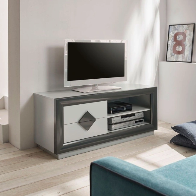 Mueble TV Cloe Málaga con zócalo