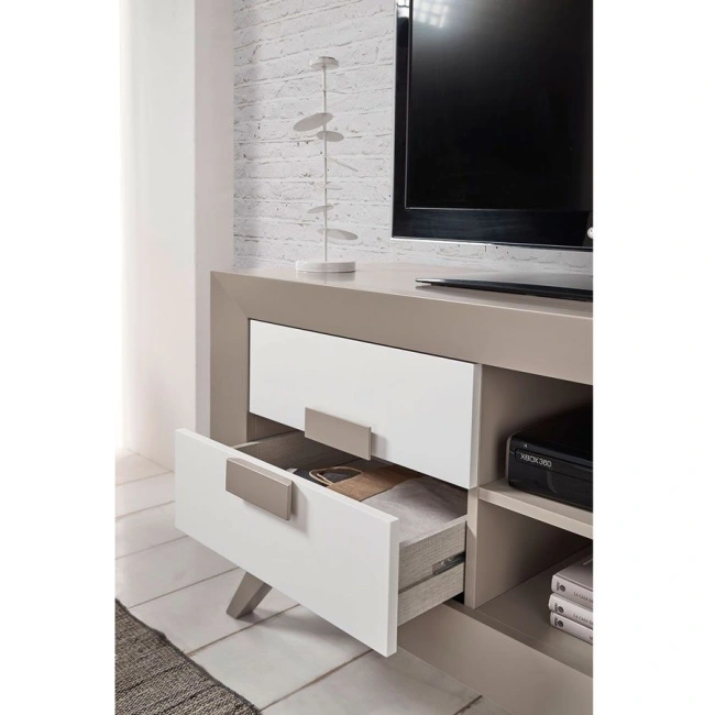 Mueble TV Cloe Málaga con patas